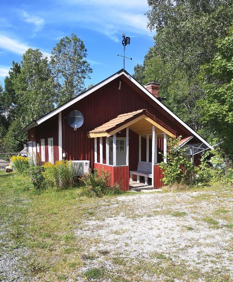 Dals Långed Viken - Cottage By Dalslands Canal מראה חיצוני תמונה