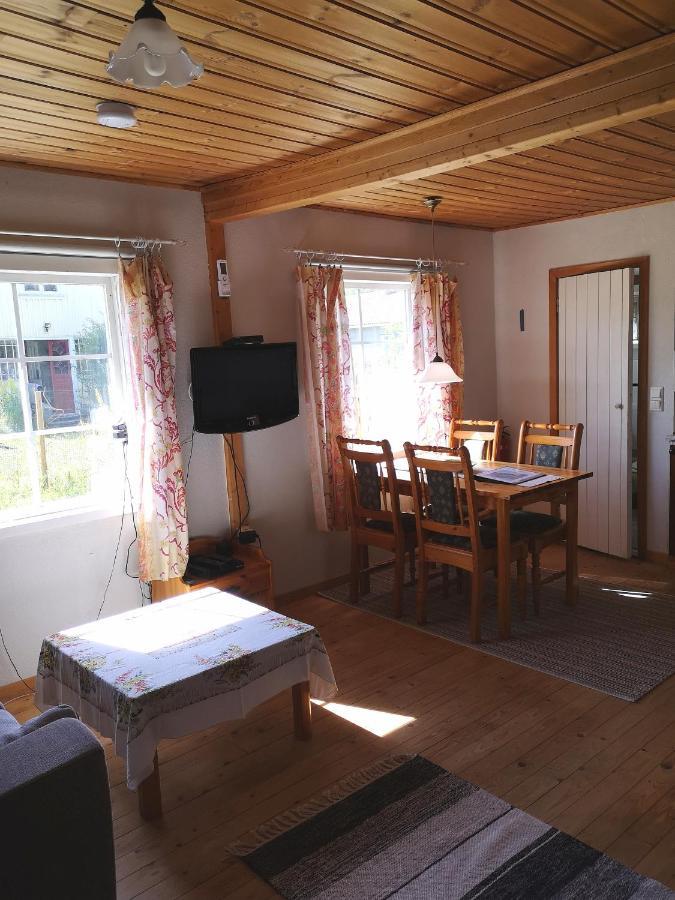 Dals Långed Viken - Cottage By Dalslands Canal מראה חיצוני תמונה