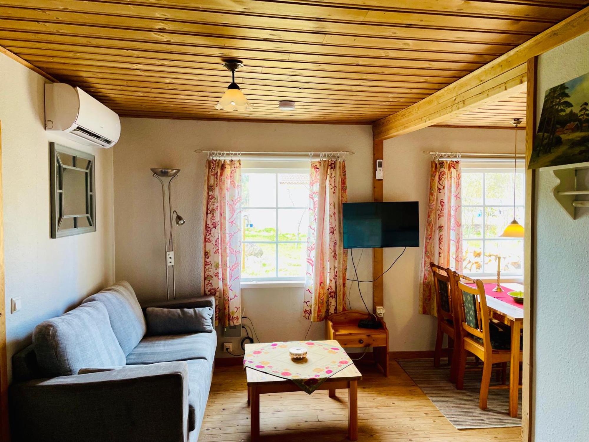 Dals Långed Viken - Cottage By Dalslands Canal מראה חיצוני תמונה